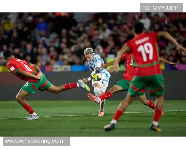 足球明星的影响力究竟有多大他们如何改变了全球体育的格局